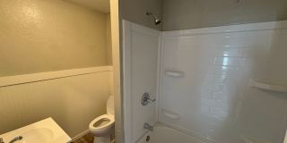 Bright & Spacious 4 Bedroom Home for Rent Bright & Spacious 4 Bedroom Home for Rent Gallery 19