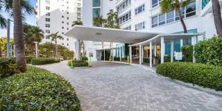 4925 Collins Ave Gallery 41