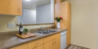 Mill Pointe Apartments Gallery 7