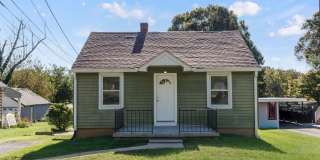 15 RITTERS Lane Gallery 1