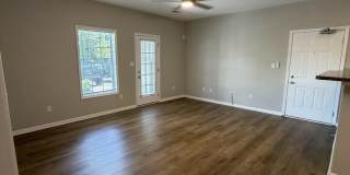 4235 Reserve Road Gallery 6