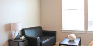 Ferry Street Flats Gallery 30