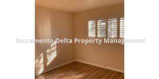 Adorable 3 bedroom, 2 bathroom home in Carmichael Gallery 7