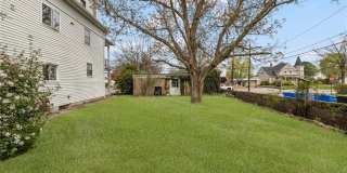 1561 Cranston Street Gallery 14