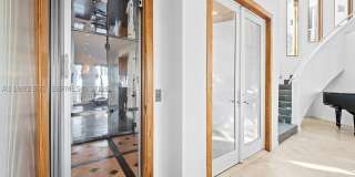 450 Victoria Ter Gallery 50