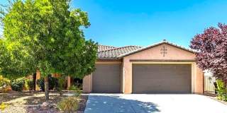 5635 E Ailanto Avenue Gallery 1