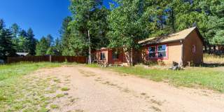 2 bedroom charmer on W South for rent! Gallery 1