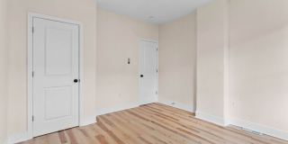 2430 North 4th Street Gallery 17