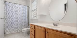 **RENT INCENTIVE!!** Freshly Updated 2BR/2BA Condo - Minutes to North Hills Gallery 13