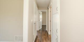 1118 CRESCENT LANE Gallery 13