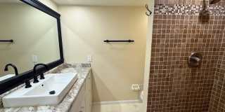 4821 West McElroy Avenue - 4821 Gallery 30