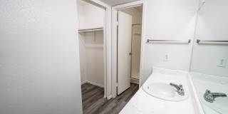 Trenton Place Gallery 39