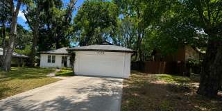 Rental Available in Arlington! Gallery 3