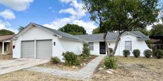 8211 Creekline Dr Gallery 33