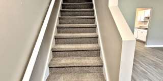 Avalon Cove Townhomes Gallery 49