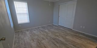 1016 Century Drive Gallery 8