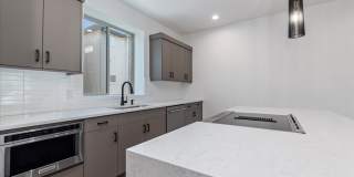 BRAND NEW 3 bed 3.5 bath townhouse Gallery 10