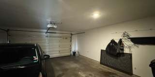 5 Bed 4 Bath Home fenced yard Gallery 38