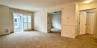 Stunning and stylish Winslow condo now available Gallery 7