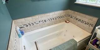 FULLY FURNISHED 4 BEDROOM, WALKOUT BASEMENT - SHORT TERM 6 MONTH RENTAL AVAILABLE IN OZARK! Gallery 23
