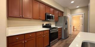 Cozy 1 Bedroom Condo!! Move In Ready! Gallery 9
