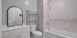 2115 Jackson Bluff Road Gallery 21