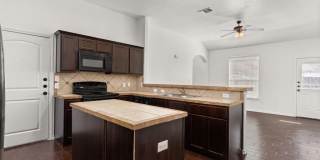 586 Creekside Circle Gallery 7