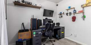 118 W DEWEY Avenue Gallery 16