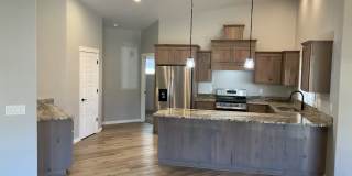 1889 SW Mistybrook Dr Gallery 2