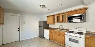 2456 Clybourn Gallery 3