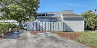 241 NW 15th Street Gallery 2