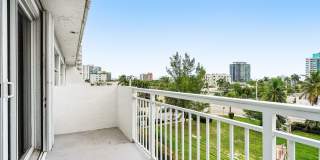 550 Bayshore Drive Gallery 21