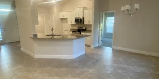 2593 Englewood Rd Gallery 4