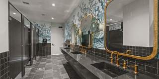 Leksa at Cityplace Gallery 32