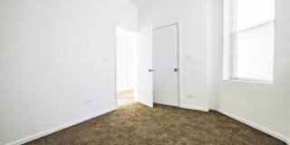 3560 W Cermak Rd Gallery 12