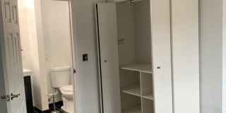 Large two bedroom top floor Condo....over looking lake Harriet. Gallery 25