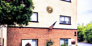 2738 Hessing Street Gallery 1