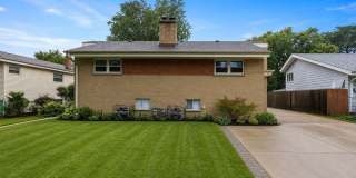 450 N Addison Road Gallery 1