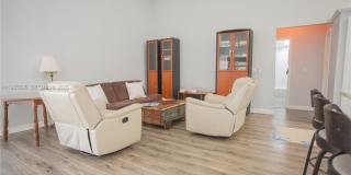 523 Leslie Dr Gallery 7