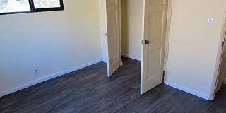 2BR w/ In-Unit Laundry, Fireplance & A/C in Yucaipa Gallery 10