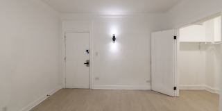 The Onyx on Sheridan Gallery 12
