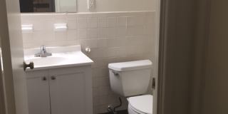 Chestnut Hill North Apartments Gallery 16