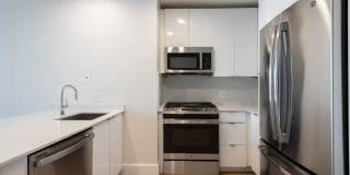 660 Washington Gallery 7