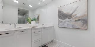 100 E Las Olas Blvd Gallery 21