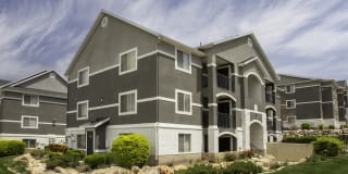 Ridgeview Gallery 17