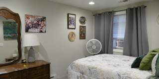 1729 N Fairfield Avenue Gallery 8
