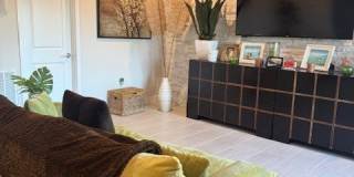 4140 Yucca Bloom Street Gallery 36