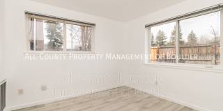 4390 Laguna Place Gallery 4