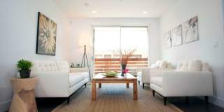 1800 Whitley Gallery 37