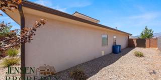 Spacious Home in Little Valley-Pets Negotiable Gallery 37